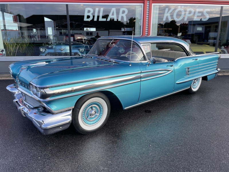 Oldsmobile Super 88 4 dörrars HT 1958. (Såld)
