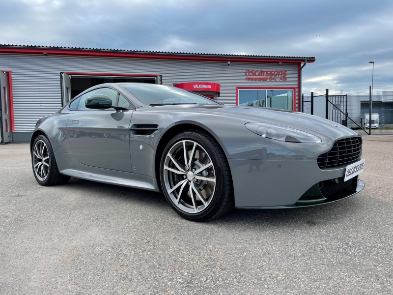Aston Martin Vantage S 2016.(Verkauft)
