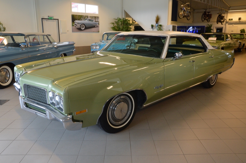 Oldsmobile 98 Luxuslimousine -70 (Verkauft)