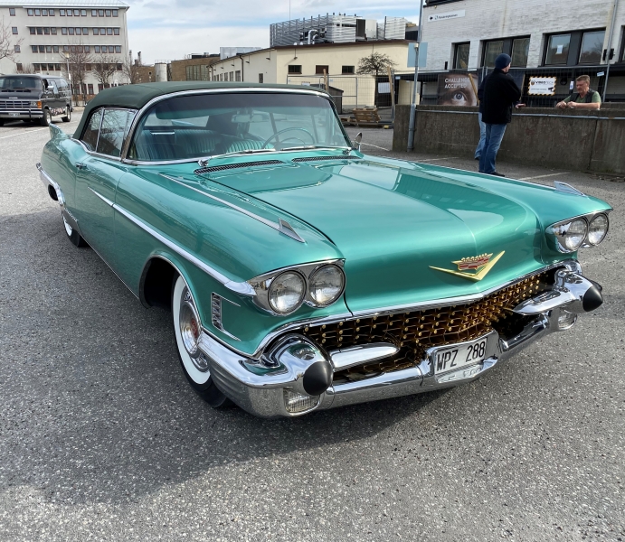 Restaurierung Foto Cadillac Eldorado Biarritz 1958 (Verkauft)