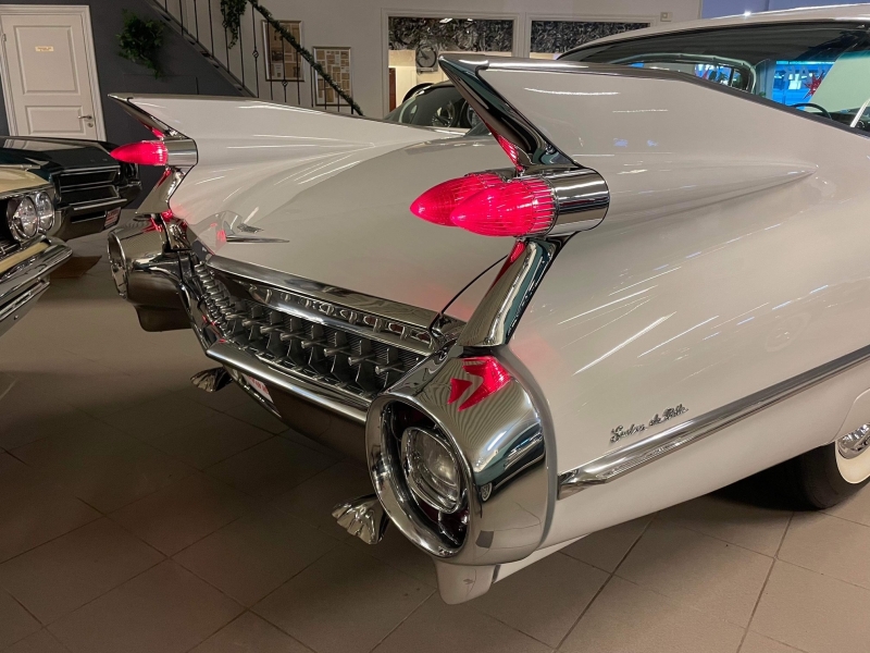 Cadillac De Ville Six-Windows 1959 (Sold)