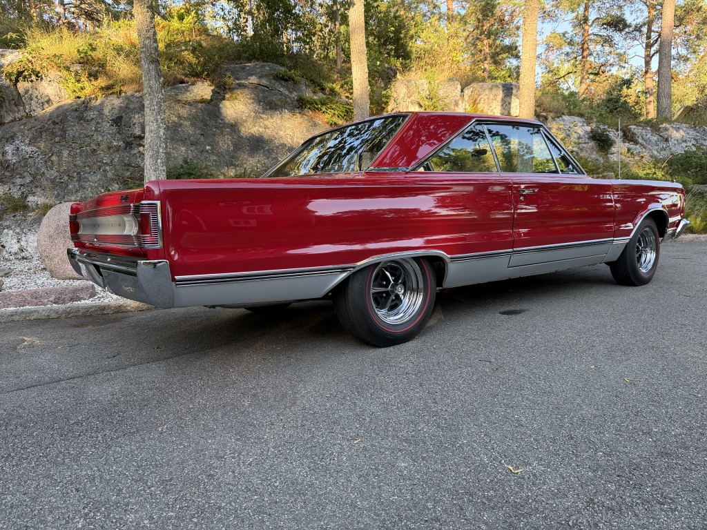 Plymouth Satellite 383 2-türiges HT Sportcoupé, Baujahr 1967 / Professionell restauriert / Neuwertiger Zustand! (Reserviert)