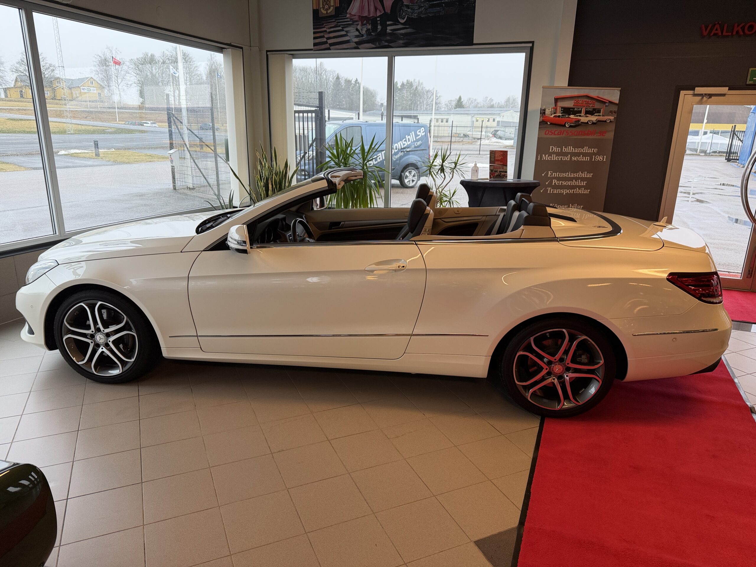 Mercedes E 350 Cabriolet AMG 2014 Only 1,922 miles. New worthy car! ( Sold )