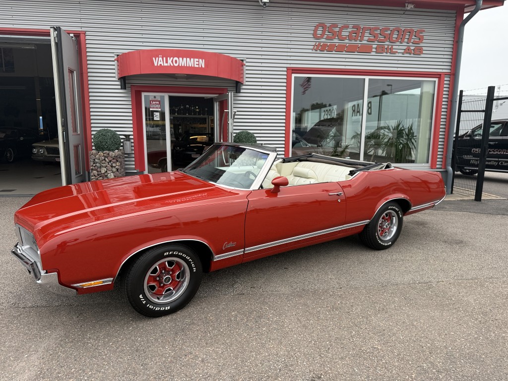 Oldsmobile Cutlass Supreme Convertible 1970 (Mycket fin bil)